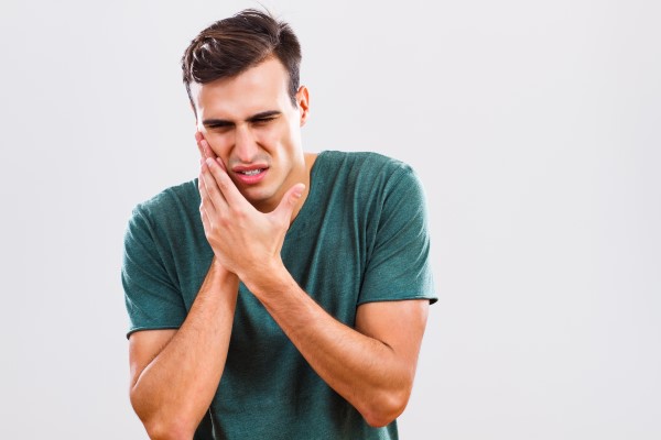 When A Broken Tooth Will Require A Root Canal